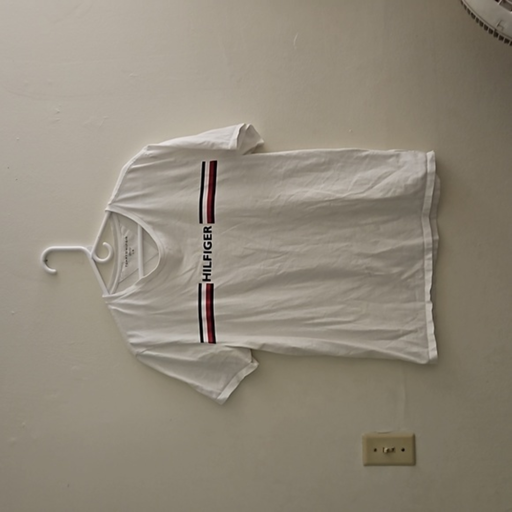 Large Tommy Hilfiger TSHIRT